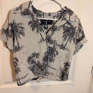 American Vintage Gray Palm Print Crop Top